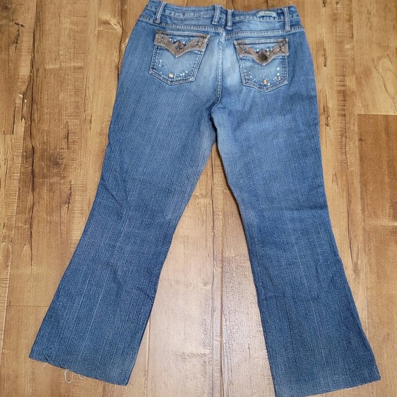 Z Co Premium Embroidery Rhinestone Accent Denim Jeans - Picture 1 of 8